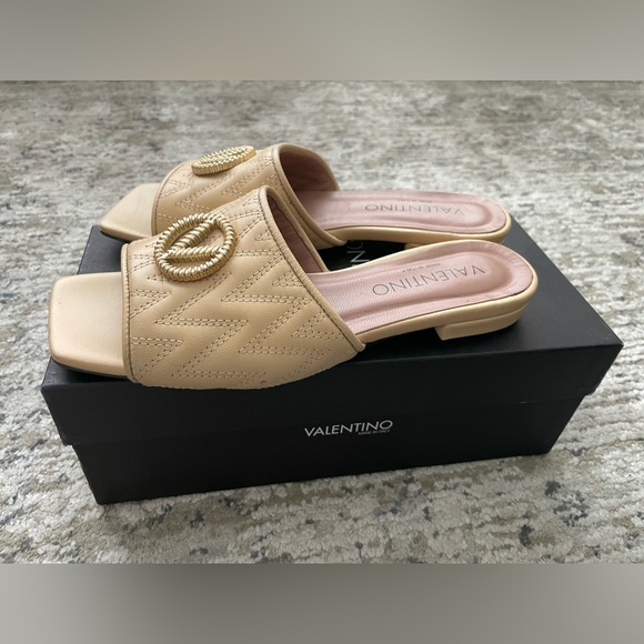 Sold out Mario Valentino Afrodite Quilted Slide Sandals Double Logo - Picture 4 of 9